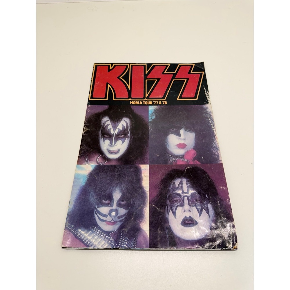 KISS World Tour '77 & '78 Vintage Concert Program Tourbook Love Gun Alive II